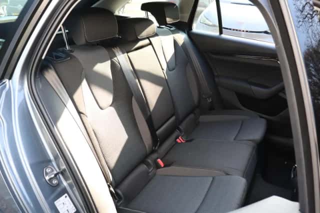 Škoda Octavia (2025) thumbnail 16