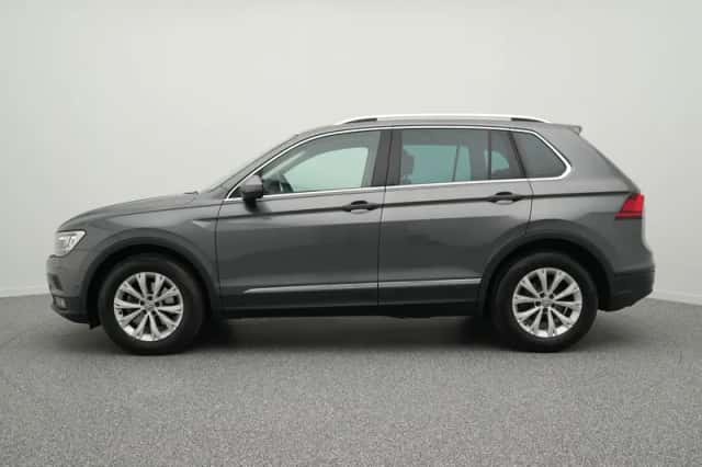 Volkswagen Tiguan (2017) thumbnail 13