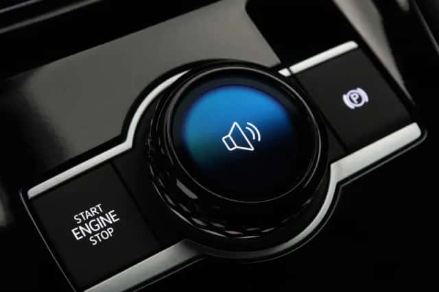 Volkswagen Tiguan (2025) thumbnail 31