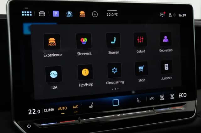 Volkswagen Tiguan (2025) thumbnail 36