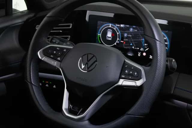 Volkswagen Tiguan (2025) thumbnail 44