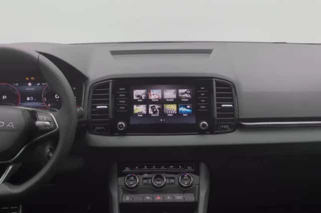 Škoda Karoq (2027) thumbnail 8