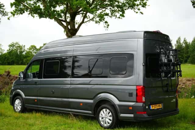 Volkswagen Crafter (2021) thumbnail 2