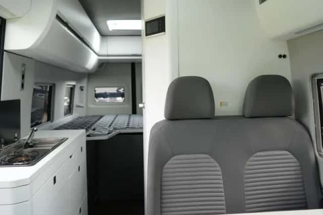 Volkswagen Crafter (2021) thumbnail 14