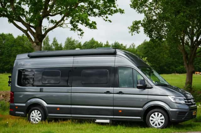 Volkswagen Crafter (2021) thumbnail 3