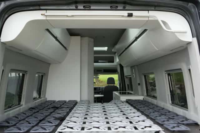 Volkswagen Crafter (2021) thumbnail 5