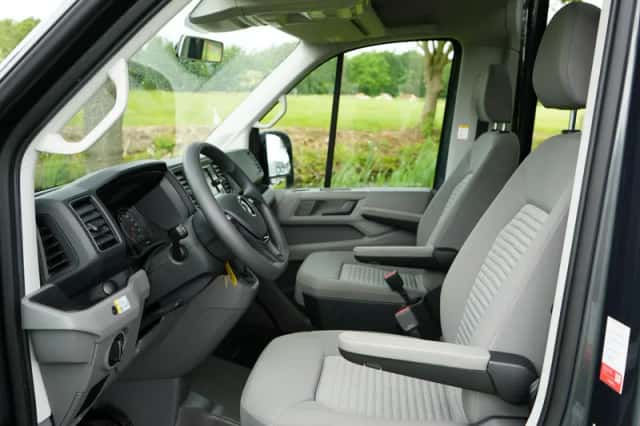 Volkswagen California (2021) thumbnail 35