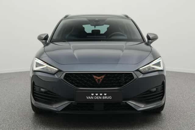 CUPRA Leon Sportstourer (2024) thumbnail 5