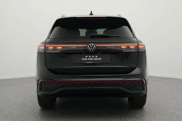 Volkswagen Tiguan (2025) thumbnail 6