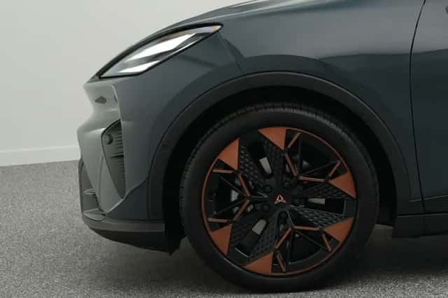CUPRA Raval (2026) thumbnail 6