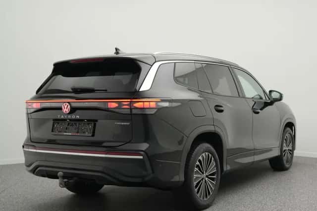 Volkswagen Tayron (2025) thumbnail 2
