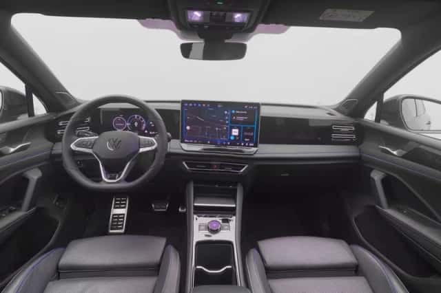Volkswagen Tiguan (2026) thumbnail 3