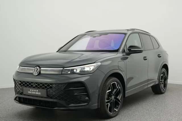 Volkswagen Tiguan (2025) thumbnail 1
