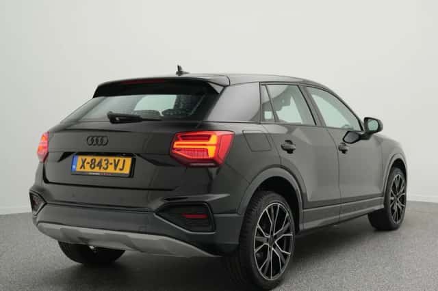 Audi Q2 (2023) thumbnail 2