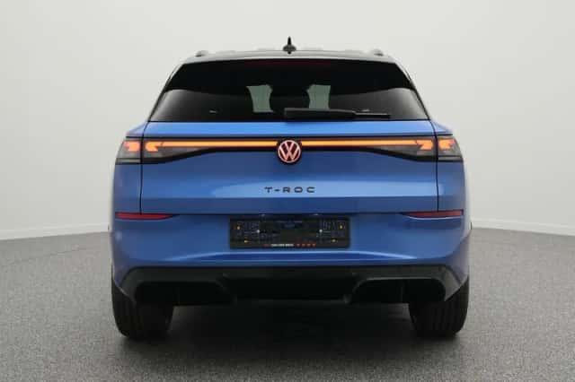 Volkswagen T-Roc (2025) thumbnail 6