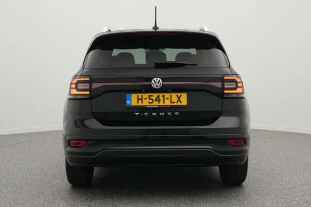 Volkswagen T-Cross (2020) thumbnail 6