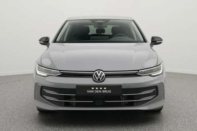 Volkswagen Golf (2025) thumbnail 5