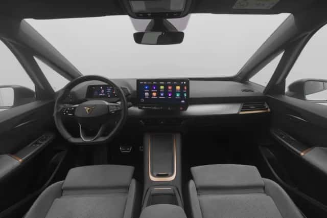 CUPRA Born (2024) thumbnail 3