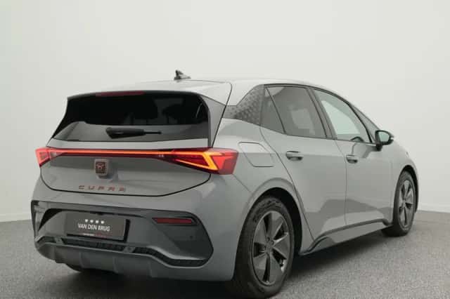 CUPRA Born (2024) thumbnail 2