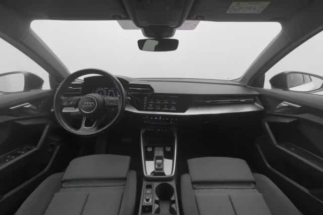 Audi A3 (2024) thumbnail 3