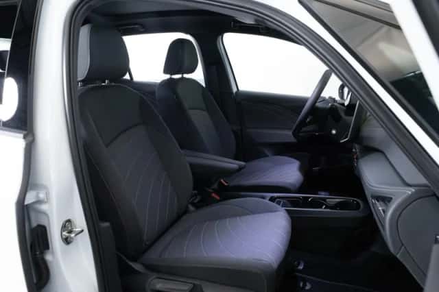 Volkswagen ID.3 (2026) thumbnail 6