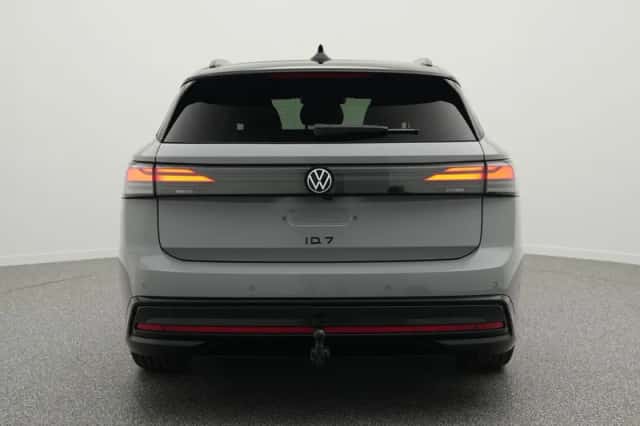 Volkswagen ID.7 (2026) thumbnail 6