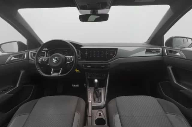 Volkswagen Polo (2019) thumbnail 3