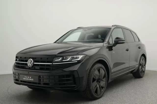 Volkswagen Touareg (2025) thumbnail 1