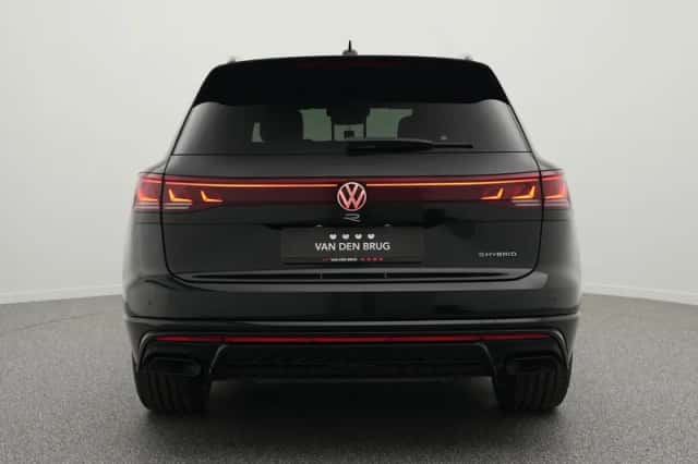 Volkswagen Touareg (2025) thumbnail 6