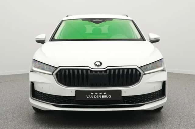 Škoda Superb (2025) thumbnail 5