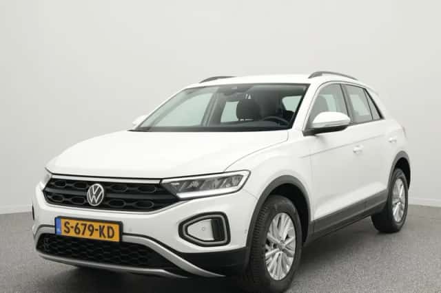 Volkswagen T-Roc (2022) thumbnail 1