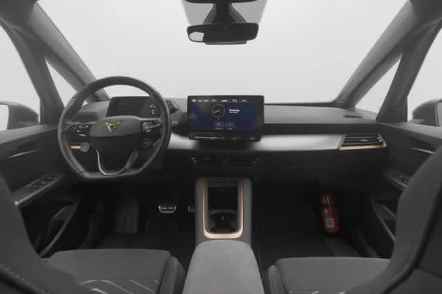 CUPRA Born (2023) thumbnail 3