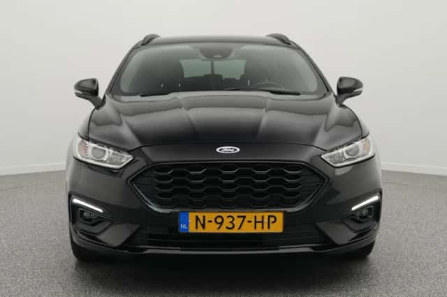 Ford Mondeo (2021) thumbnail 5