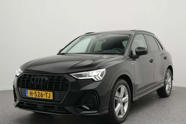 Audi Q3 (2019) thumbnail 1
