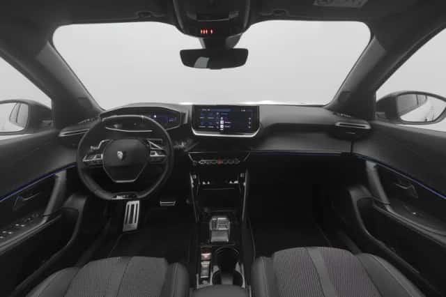 Peugeot 2008 (2024) thumbnail 3