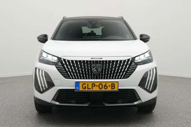 Peugeot 2008 (2024) thumbnail 5