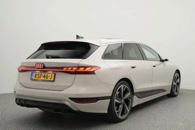 Audi A6 (2025) thumbnail 2