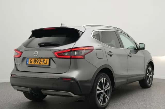 Nissan Qashqai (2019) thumbnail 2