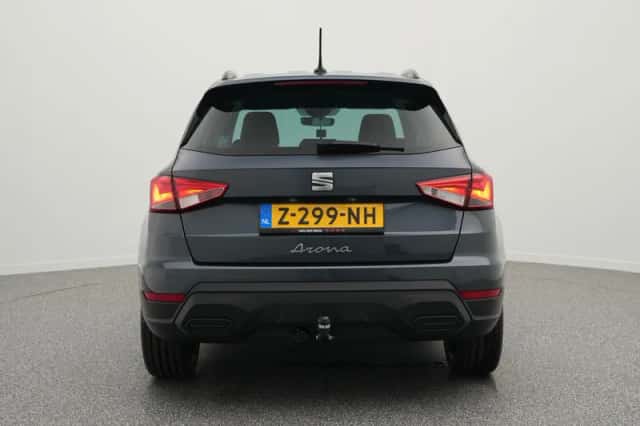 SEAT Arona (2024) thumbnail 6