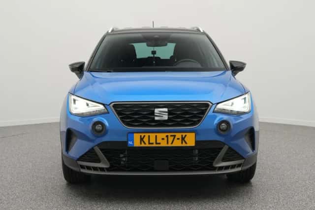 SEAT Arona (2025) thumbnail 5