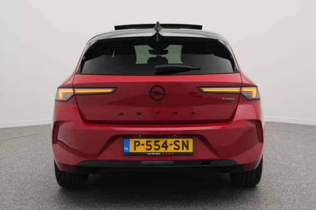 Opel Astra (2022) thumbnail 6
