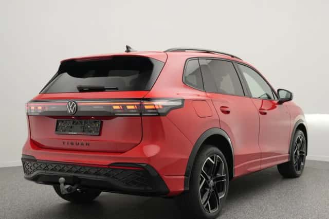 Volkswagen Tiguan (2025) thumbnail 2