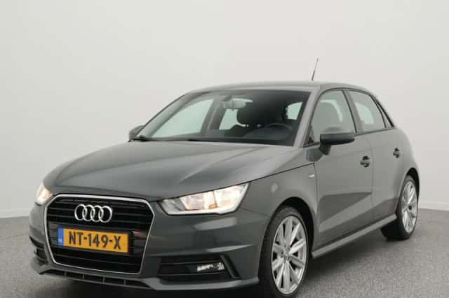 Audi A1 (2016) thumbnail 1