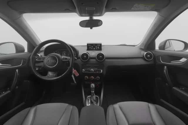 Audi A1 (2016) thumbnail 3