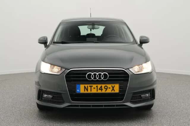 Audi A1 (2016) thumbnail 5