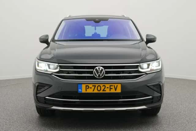 Volkswagen Tiguan (2022) thumbnail 5