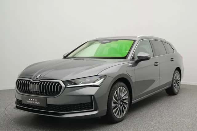 Škoda Superb (2025) thumbnail 1