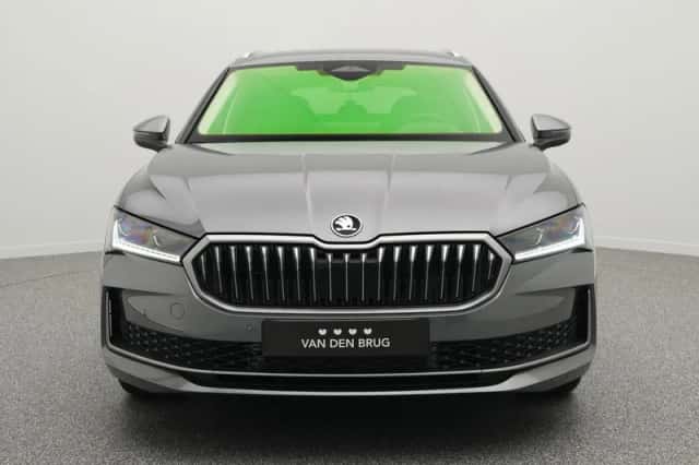 Škoda Superb (2025) thumbnail 3