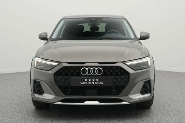 Audi A1 (2024) thumbnail 5