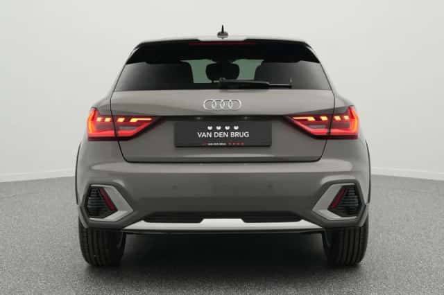Audi A1 (2024) thumbnail 6